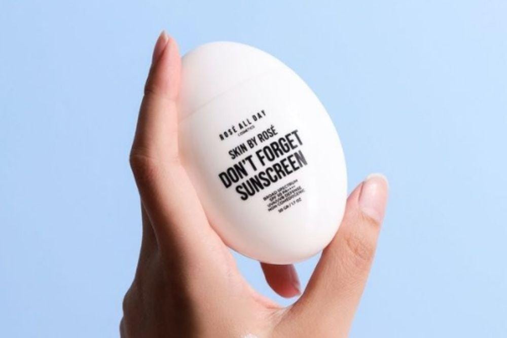 instagram.com/@roseallday.co