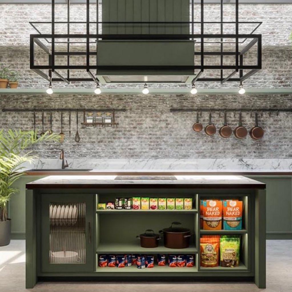 instagram.com/arnoldpo