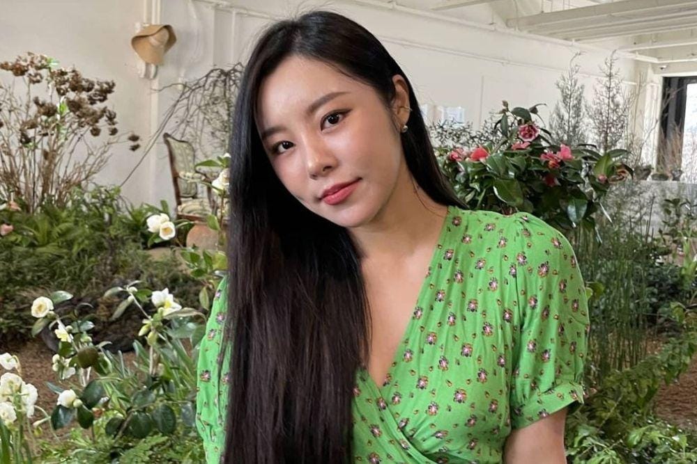 instagram.com/whee_inthemood