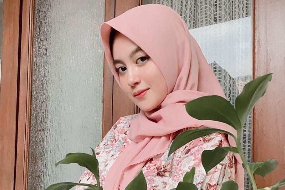 7 Potret Nabilah Ayu, Mantan Personel JKT 48 yang Kini Berhijab