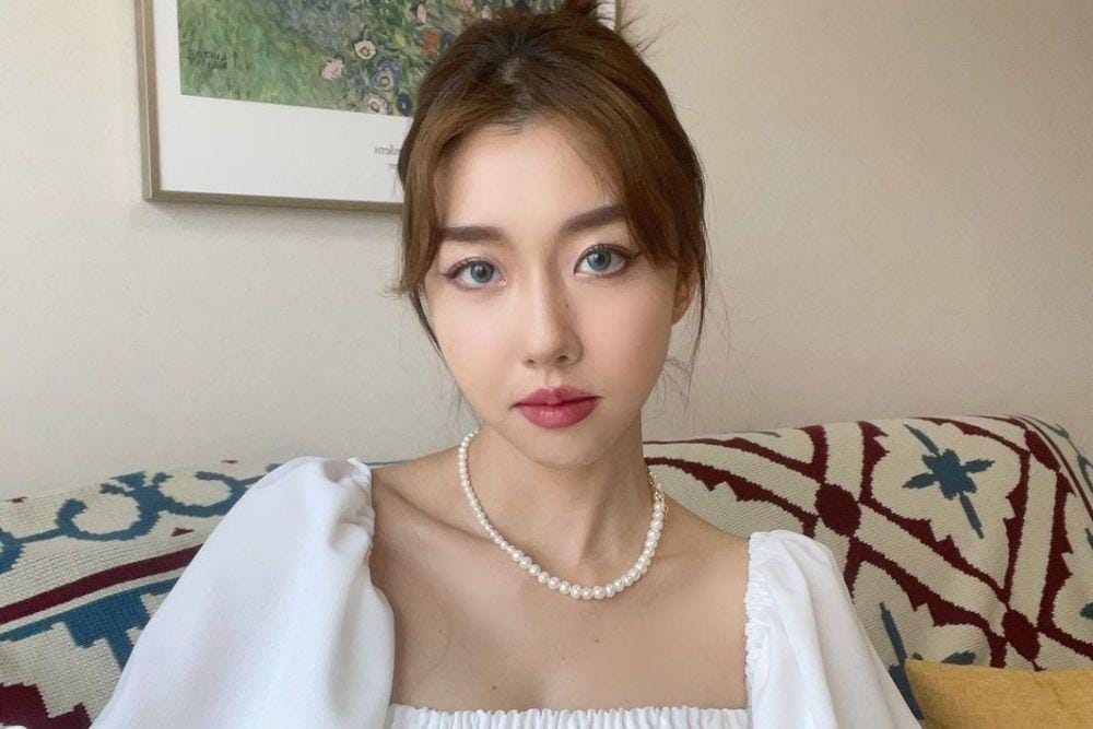 7 Potret Sunny Dahye, YouTuber Korea yang Lagi Viral di Medsos