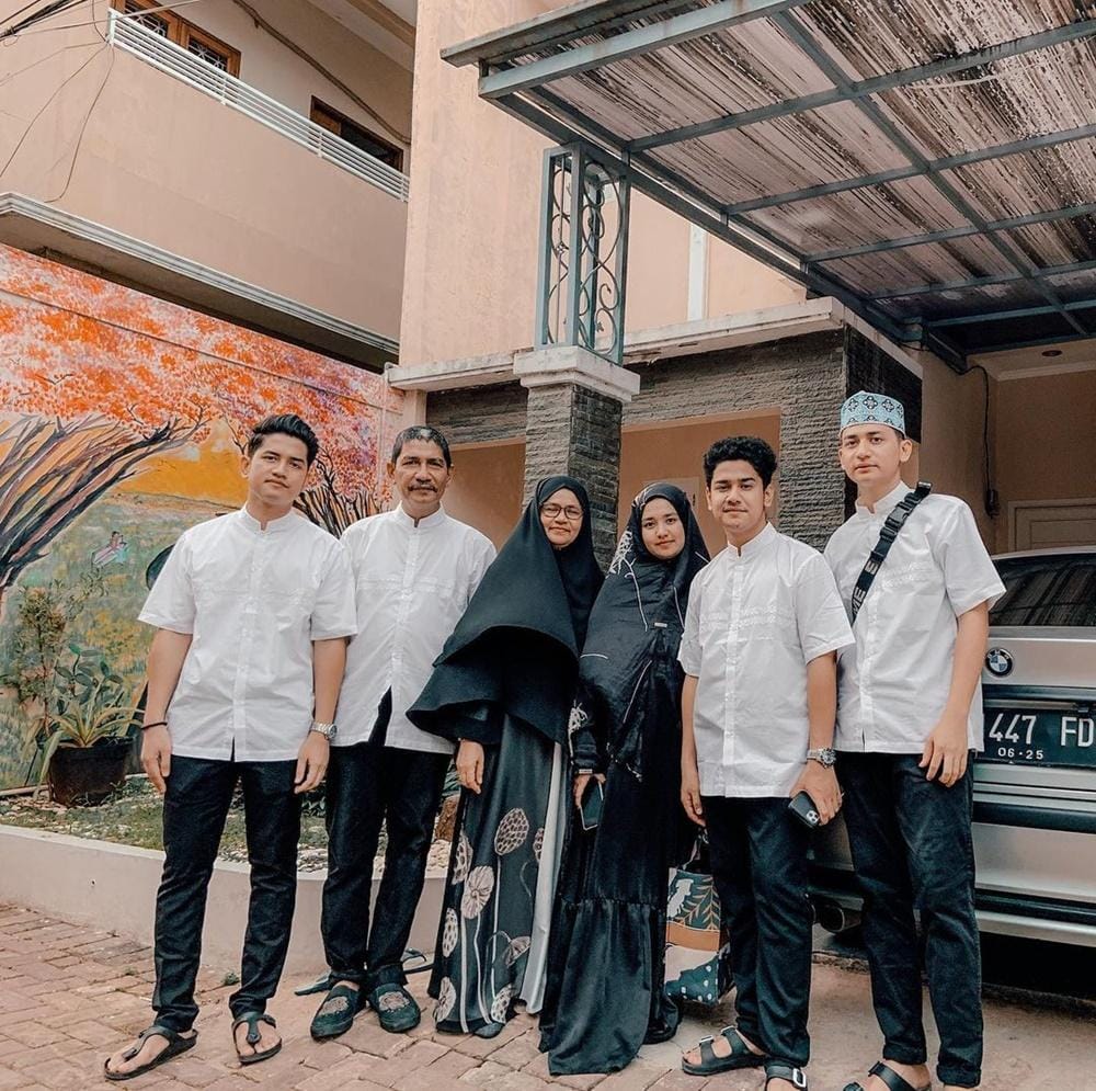 Instagram.com/zikridaulay1