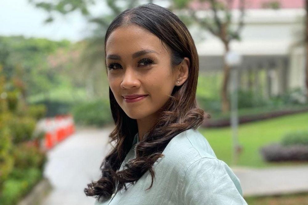 instagram.com/melanieputria