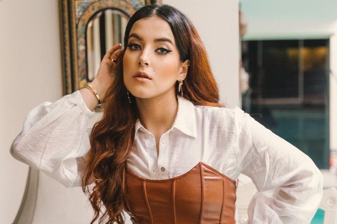 Gaya Para Selebgram Perempuan Indonesia yang Terkenal Kaya Raya