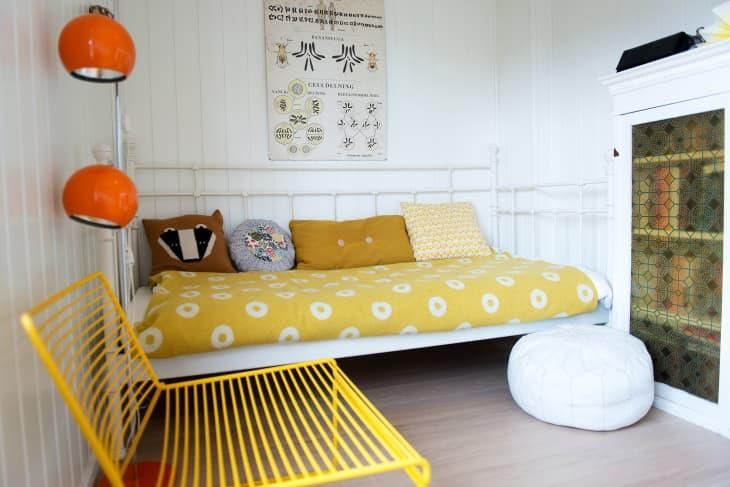 Jacqueline DuBois via Apartementtherapy.com