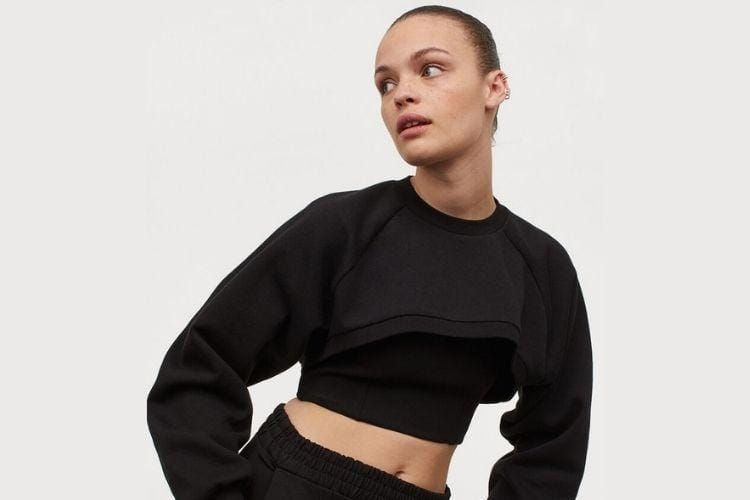 #PopbelaOOTD: Cropped Sweater untuk Tampil Lebih Street