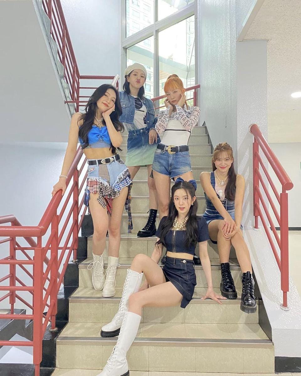instagram.com/redvelvet.smtown