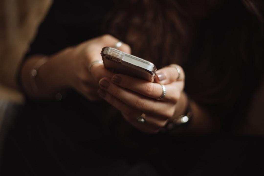 11 Chat Teman Lagi Butuh Bantuan Ini Bikin Jengkel, Emosi Jiwa!