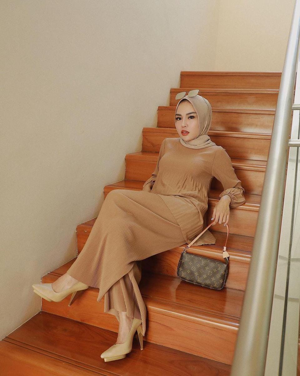 Instagram.com/Medinazein