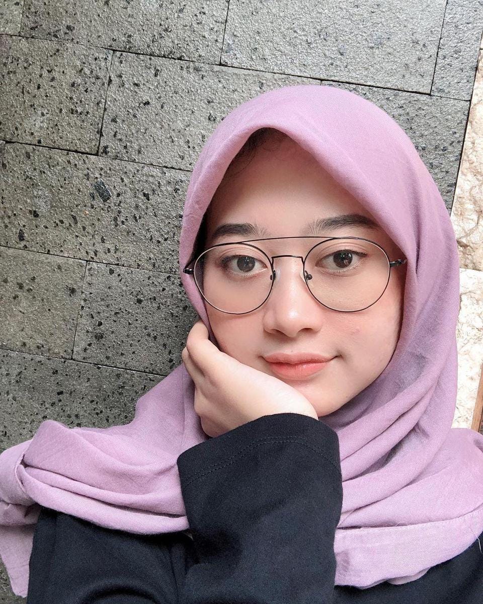 instagram.com/hemasnura