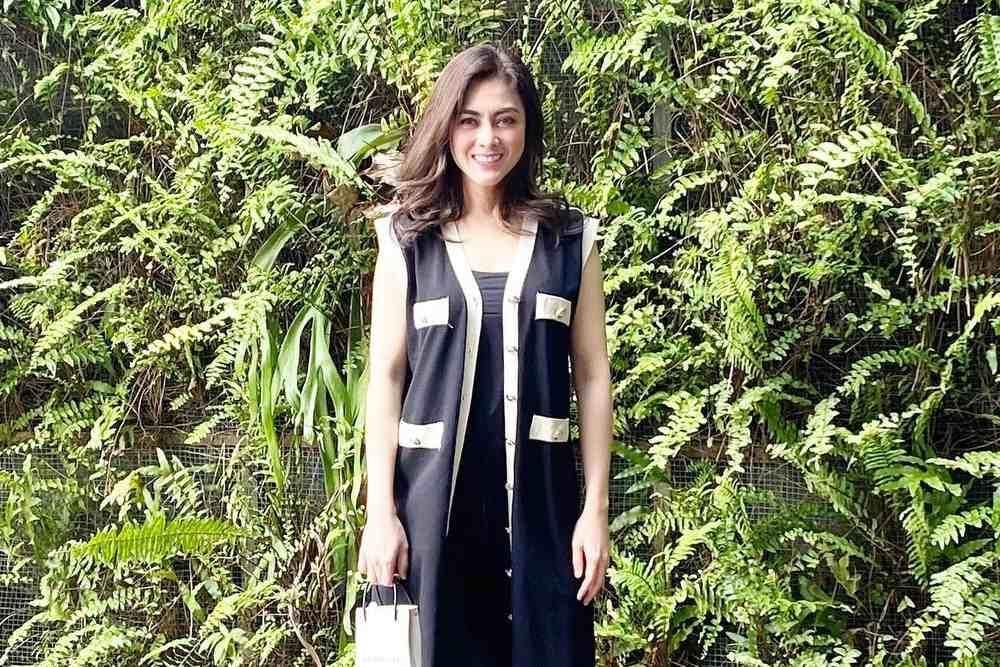 Instagram.com/dhenafrizzy