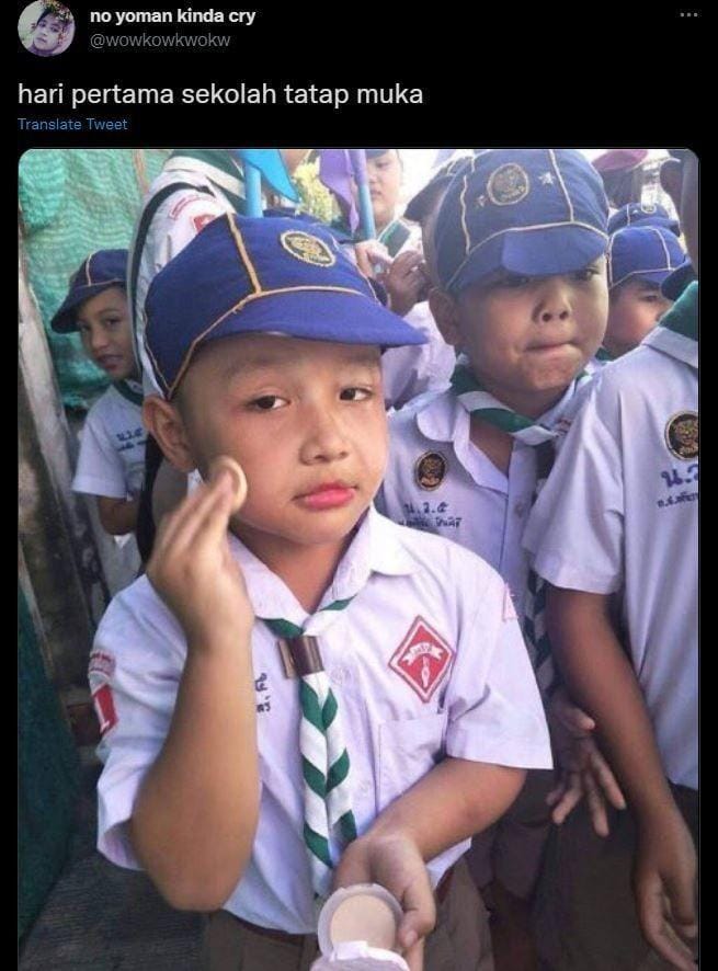 Twitter.com/wowkowkwokw