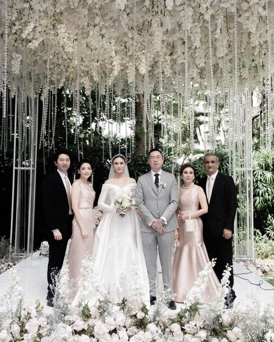 Instagram.com/marcelladaryanani