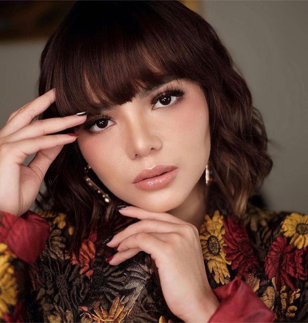 instagram.com/dinar_candy