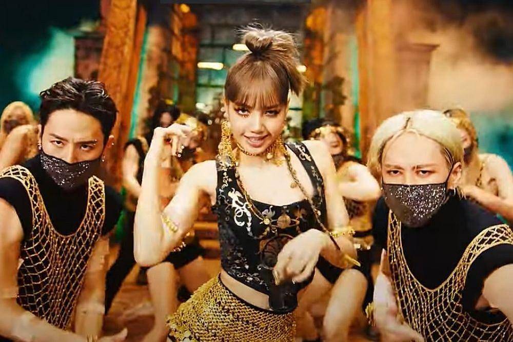 youtube.com/BLACKPINK