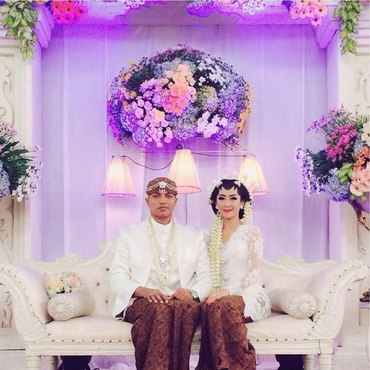 Instagram.com/uutpermatasari