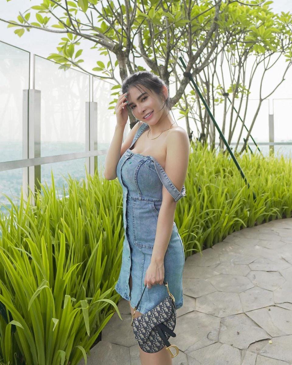 instagram.com/maria_vaniaa/