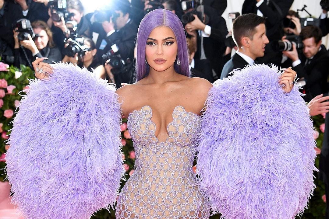 Gaya Seksi Keluarga Kardashian di Met Gala dari Masa ke Masa