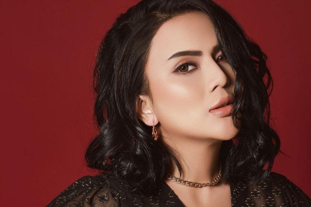 instagram.com/anggitasari612