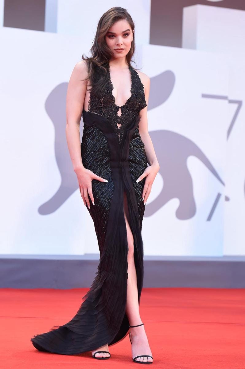 instagram.com/haileesteinfeld