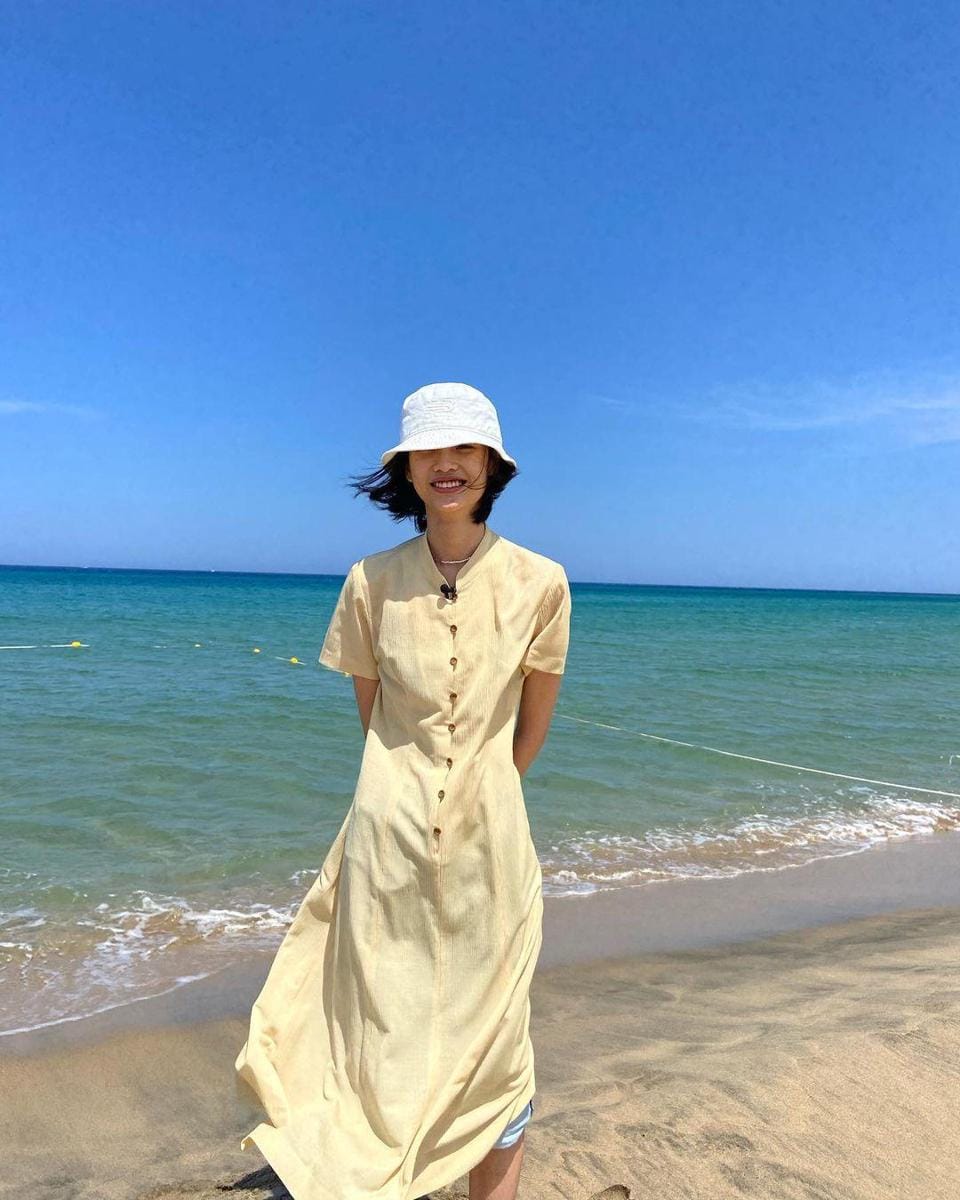 instagram.com/hoooooyeony