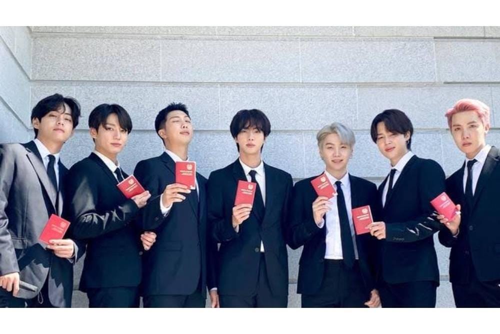 twitter.com/BTS dan Paspor Diplomatik