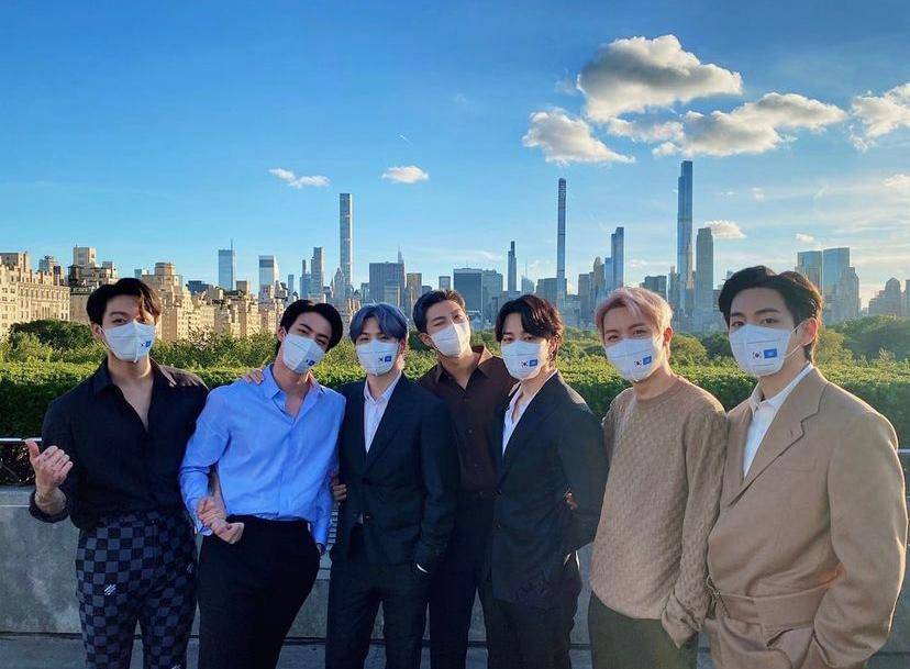 twitter.com/bts_bighit