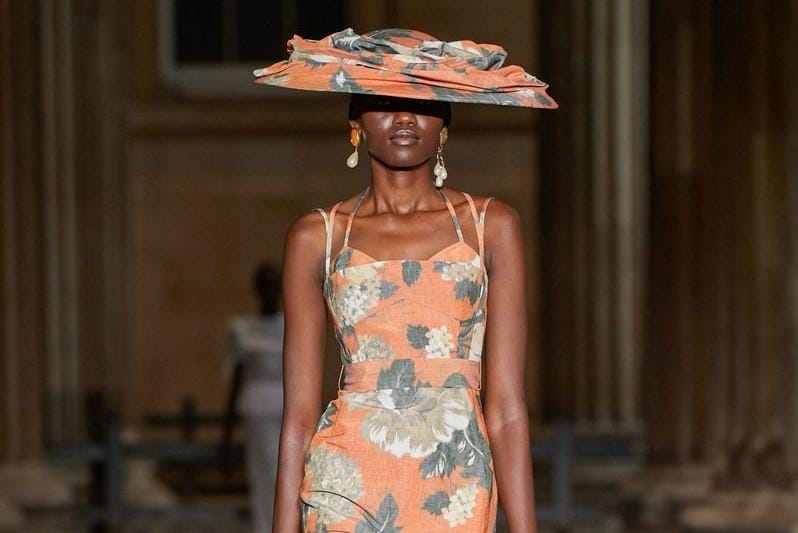 Deretan Koleksi Terbaik Para Desainer di London Fashion Week 2021