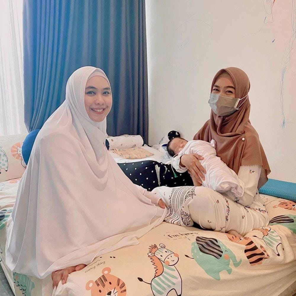 Instagram.com/riaricis1795