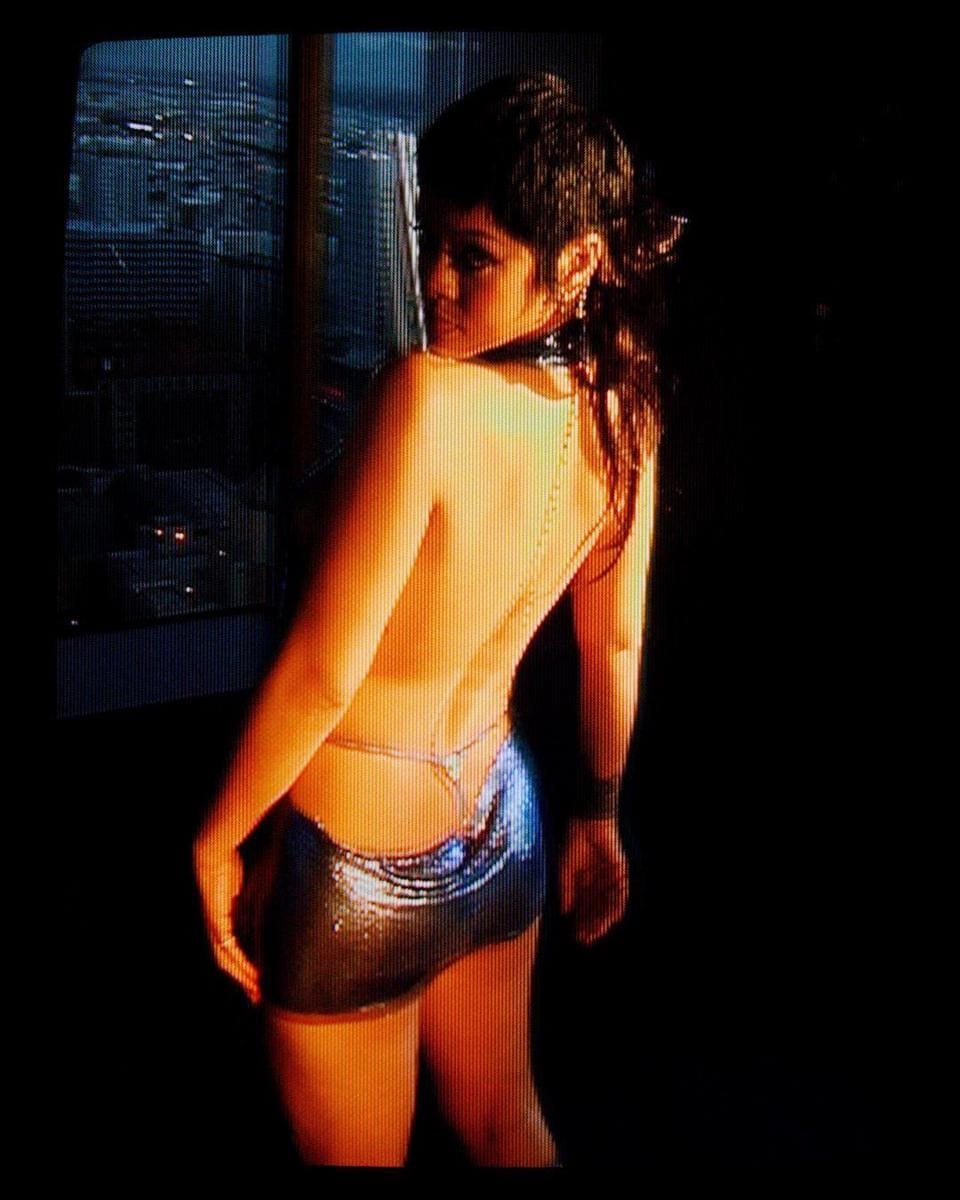 instagram.com/badgalriri