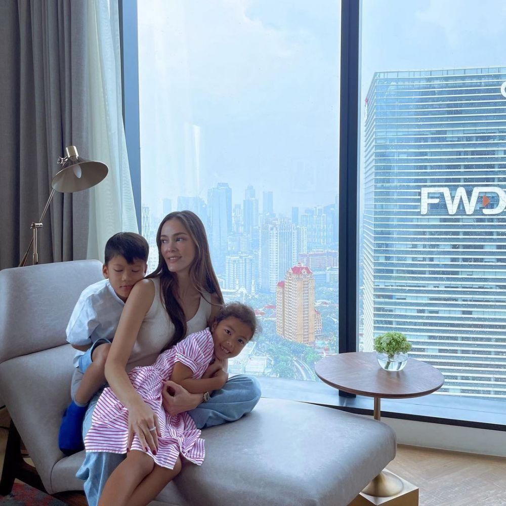 Instagram.com/cathysharon