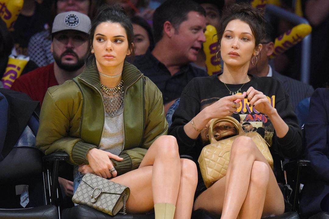 Tetap Modis, Begini Gaya Para Seleb saat Tonton Turnamen Basket NBA