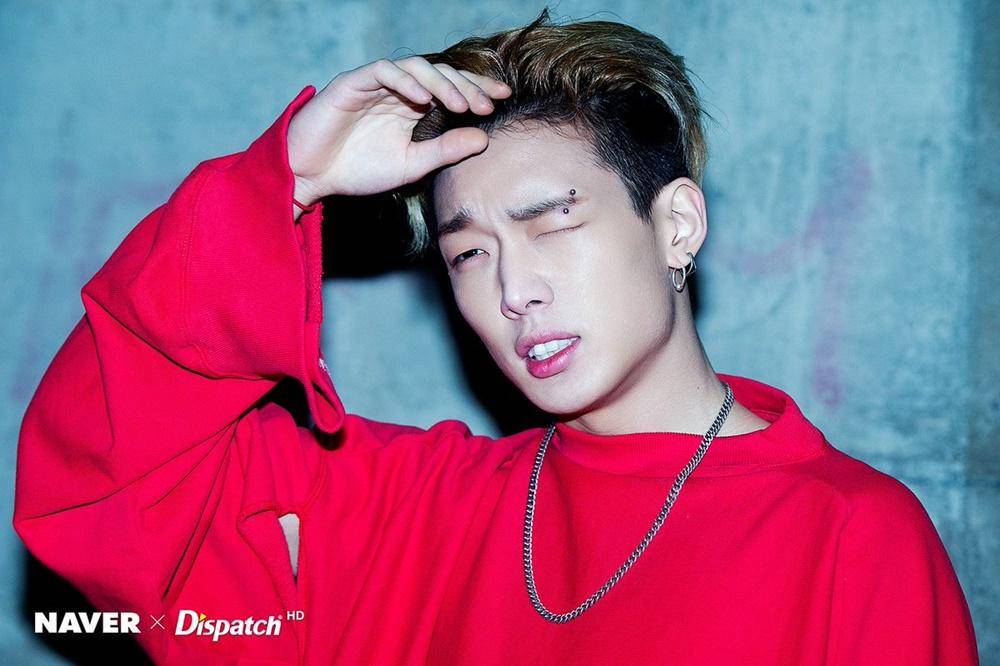 Dok. Naver x Dispatch