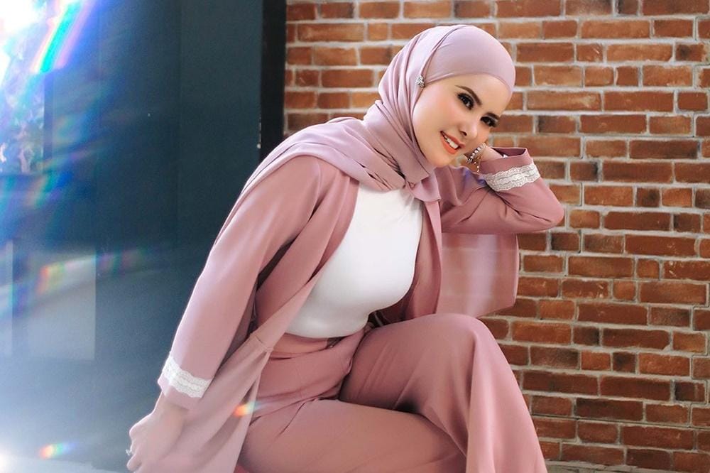 Instagram.com/angellelga