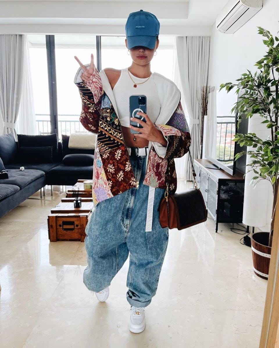 instagram.com/agnezmo