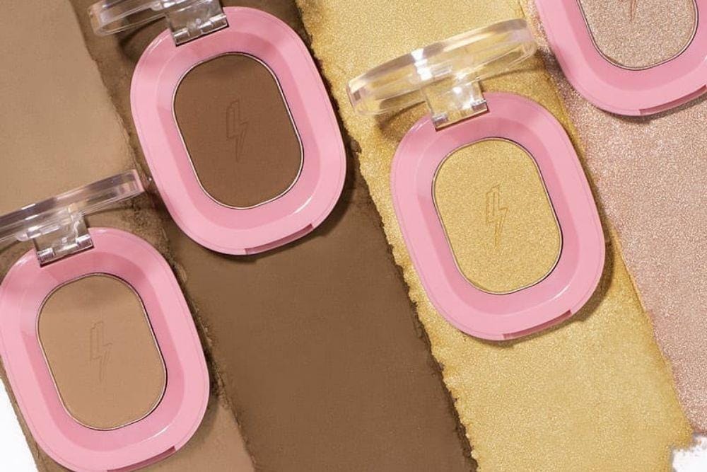 Rekomendasi Bronzer Terbaik Beserta Harga/ instagram.com/pinkflashcosmetics