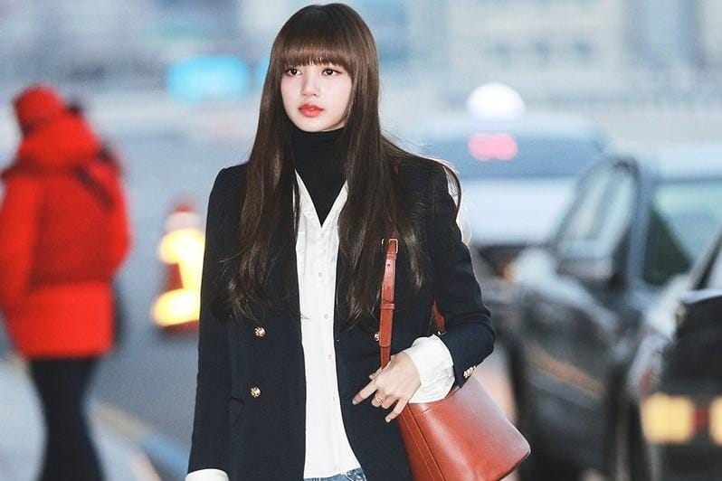Deretan Idol K-Pop yang Terkenal Miliki Airport Fashion Paling Kece