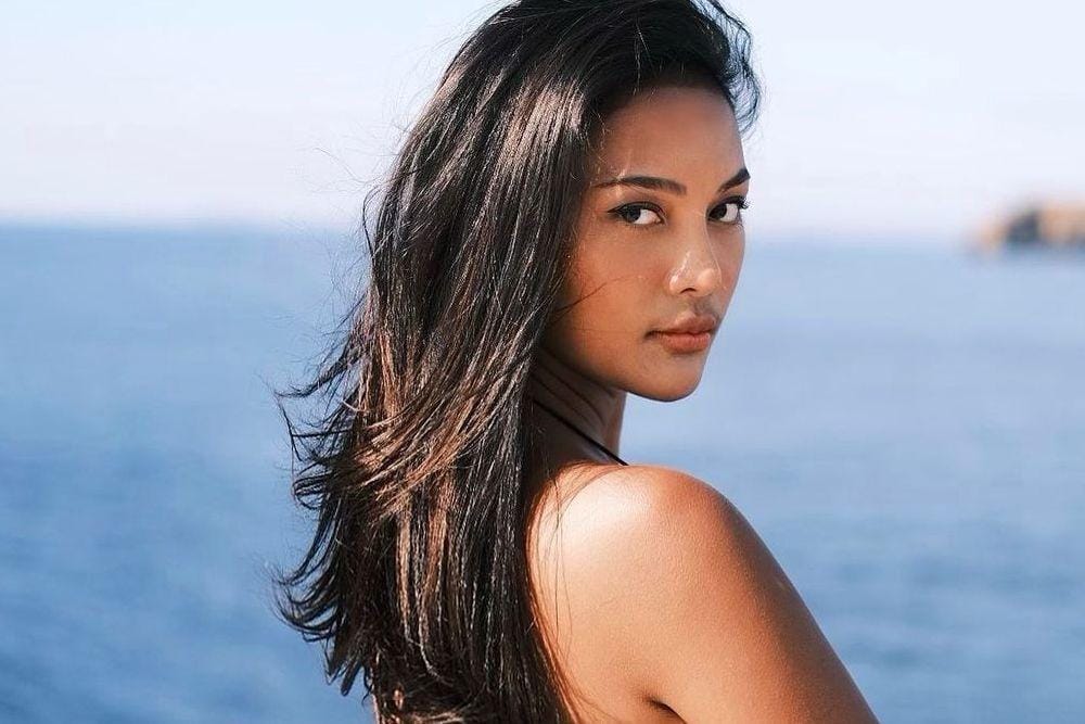 Potret Erika Carlina, Selebgram Cantik Sahabat Awkarin