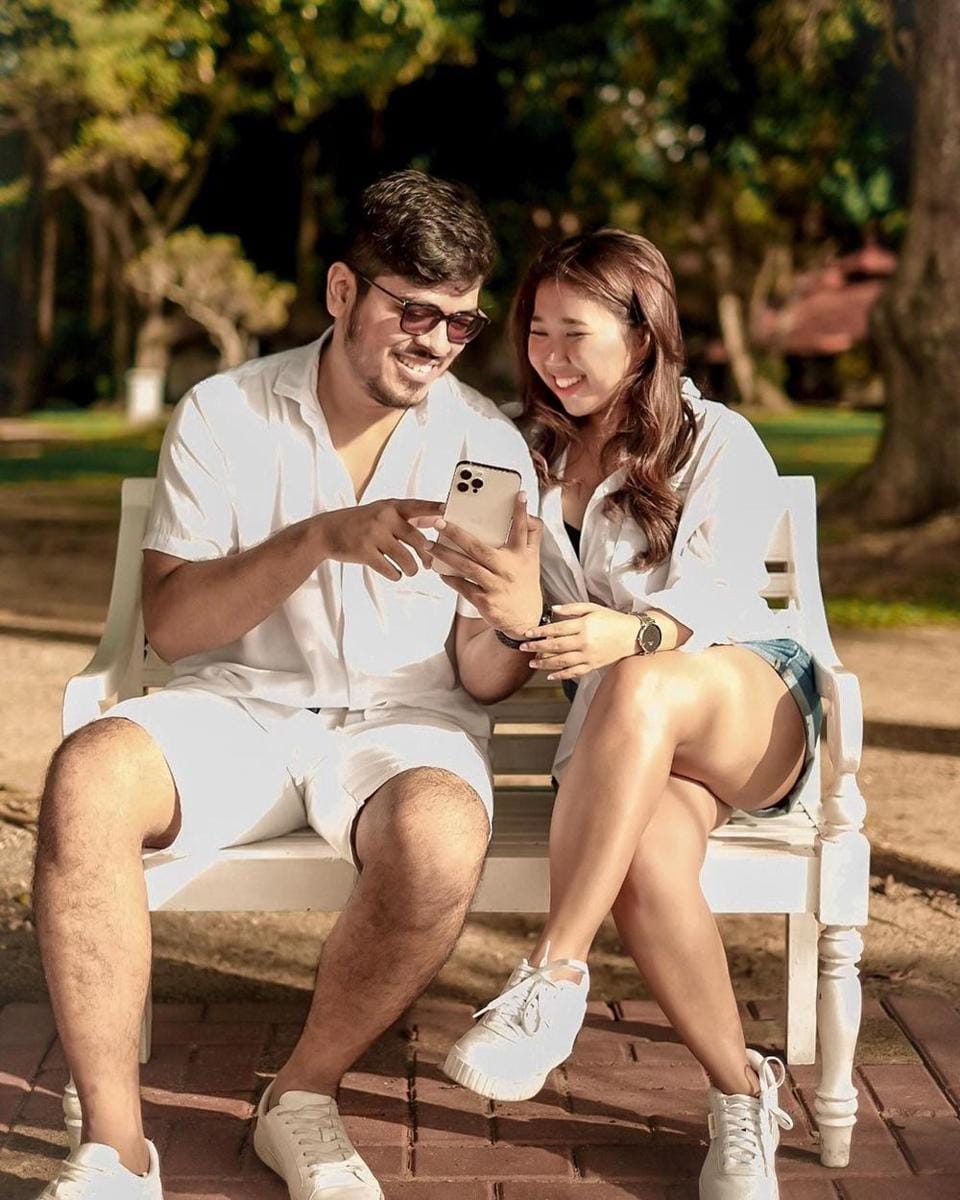 Instagram.com/kikysaputrii