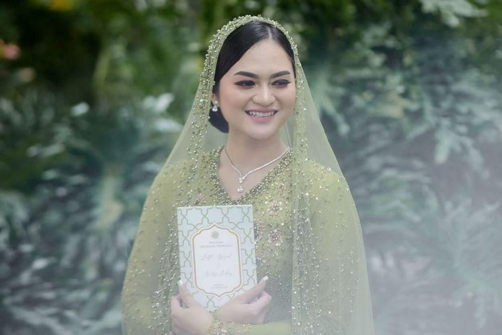 instagram.com/nadyaindry