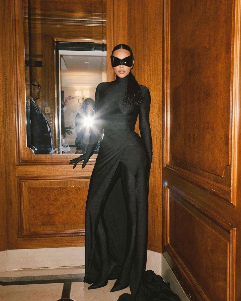 instagram.com/kimkardashian