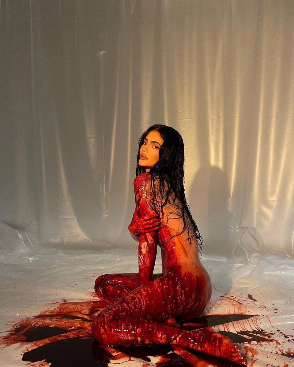 instagram.com/kyliejenner