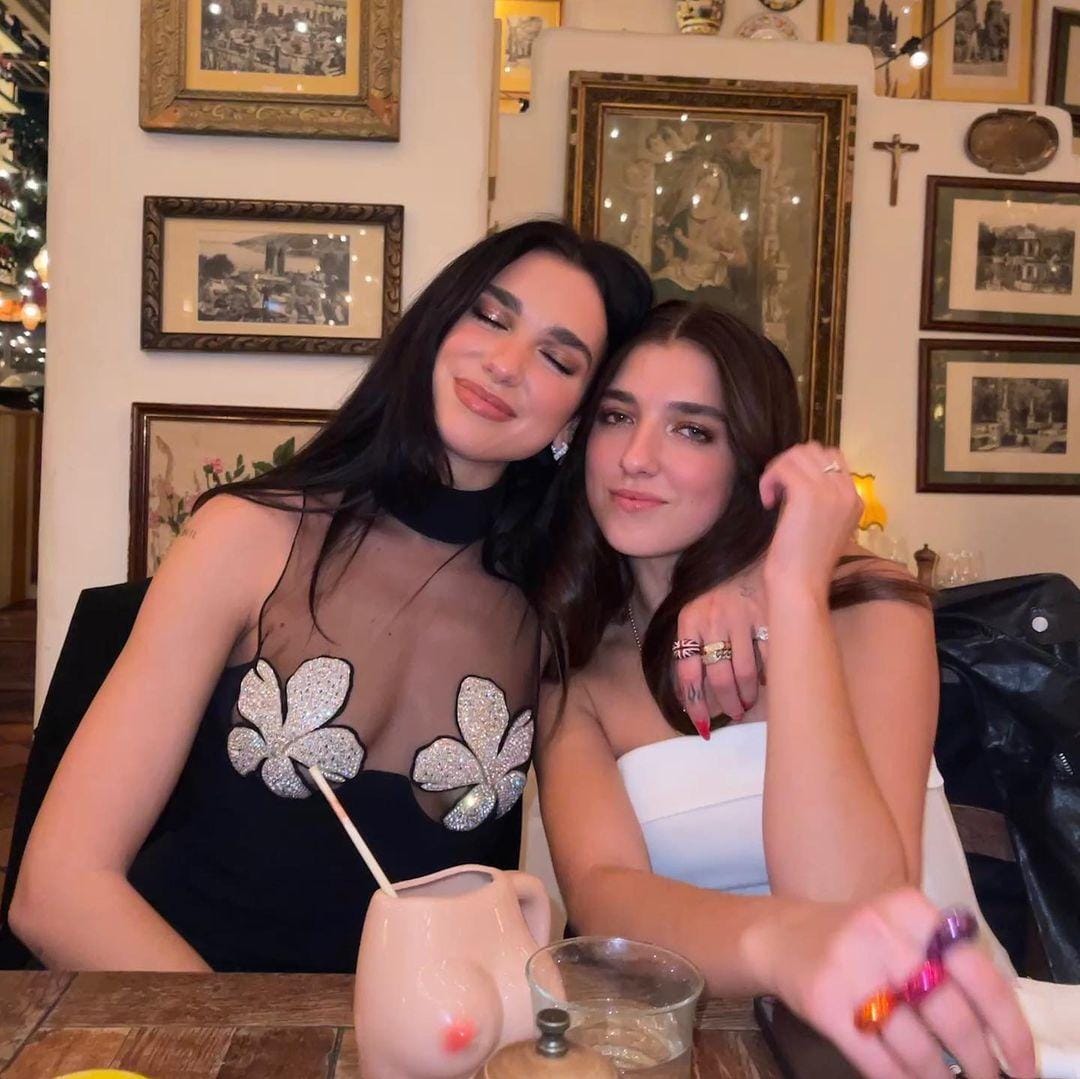 instagram.com/dualipa