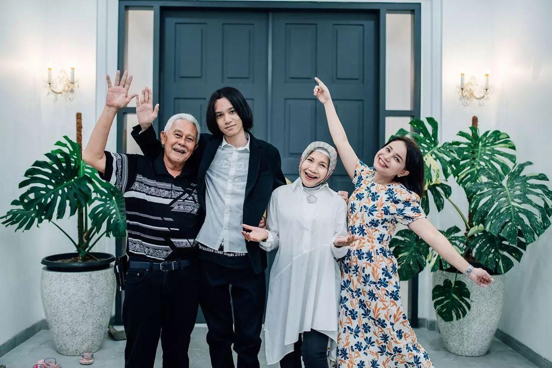 instagram.com/itsrossa910