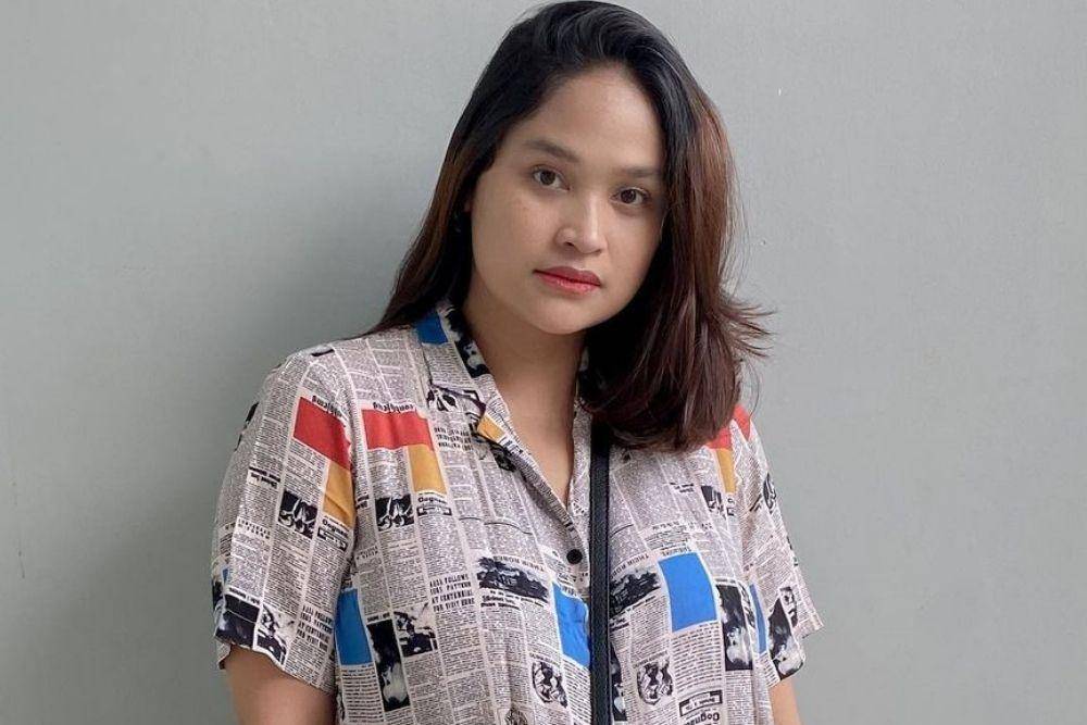 instagram.com/revtiayunatasya