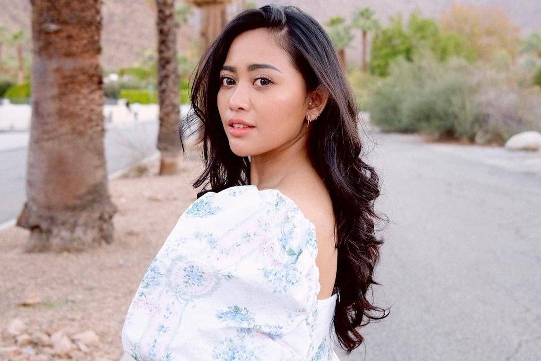 Instagram.com/Rachelvennya