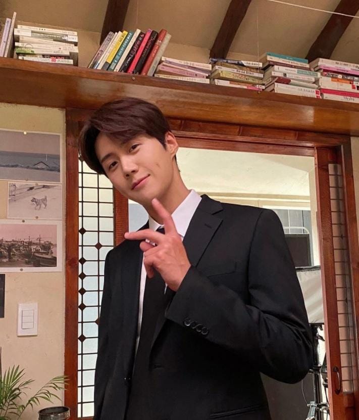 instagram.com/seonho__kim