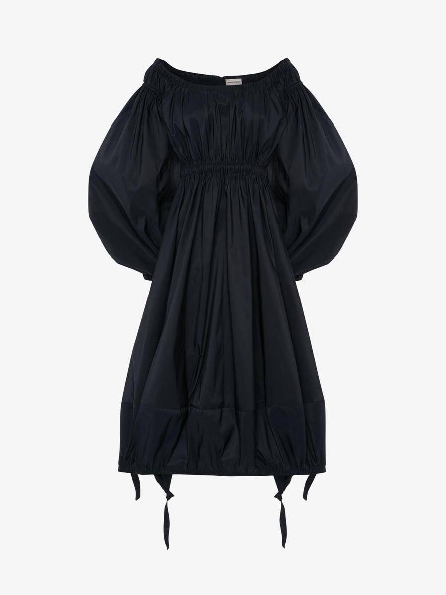 alexandermcqueen.com