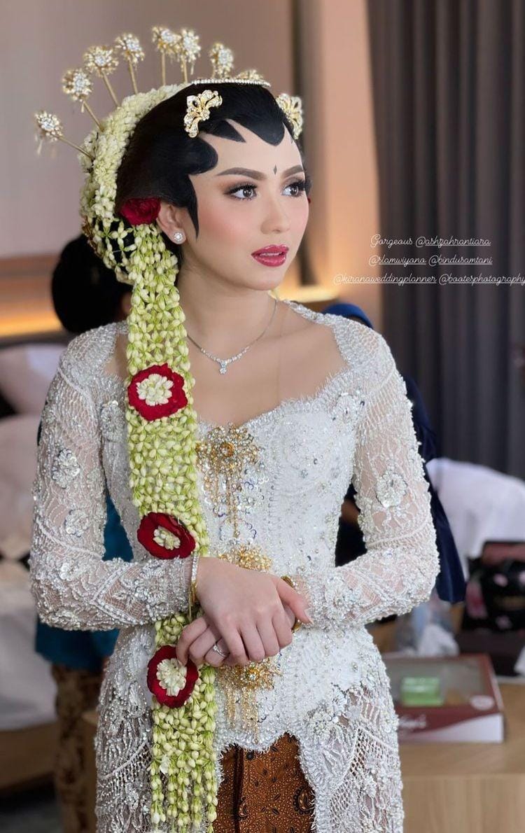 instagram.com/rikawirtjes