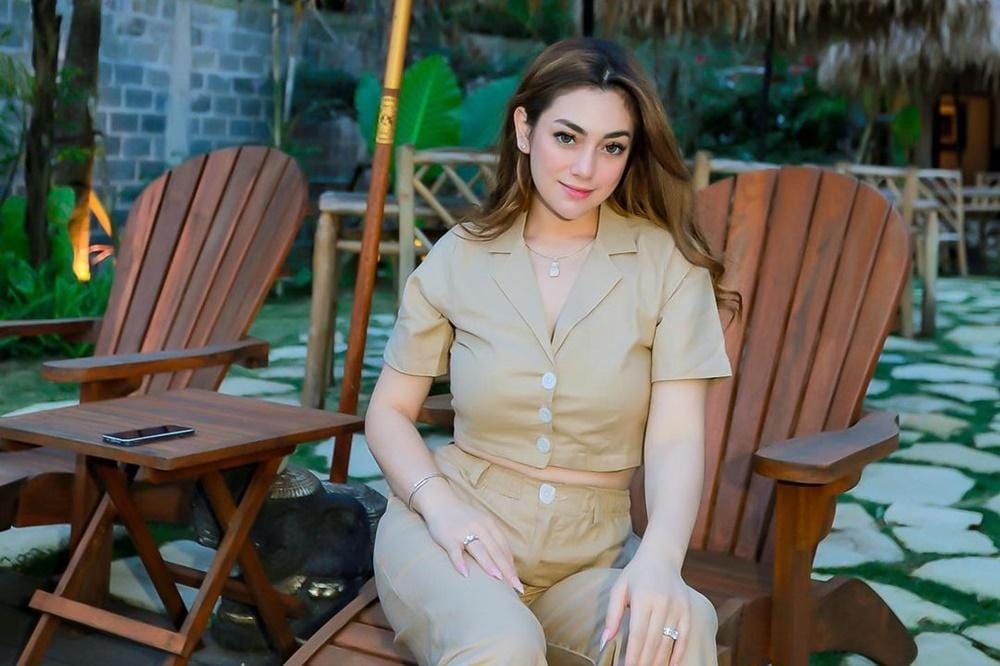 Instagram.com/celine_evangelista